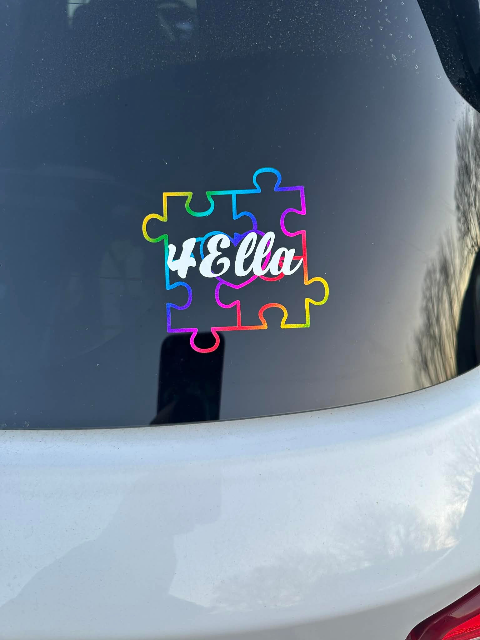 Square puzzle decal